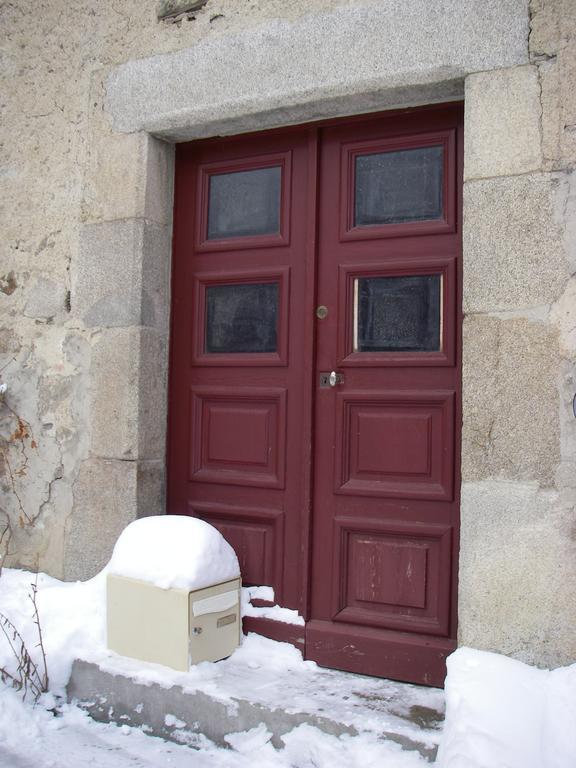 La Maison Bleue La Cabanasse Exterior photo